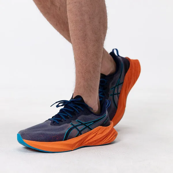 ASICS NOVABLAST 3 