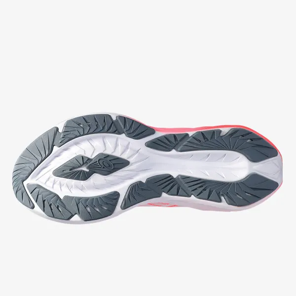 ASICS NOVABLAST 4 