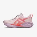 ASICS Novablast 5 