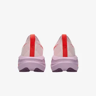 ASICS Novablast 5 