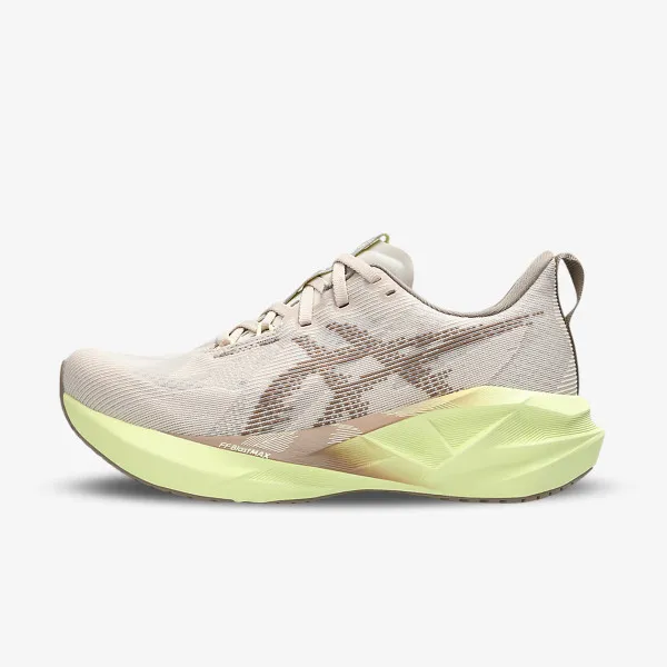 ASICS Novablast 5 