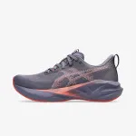 ASICS Novablast 5 