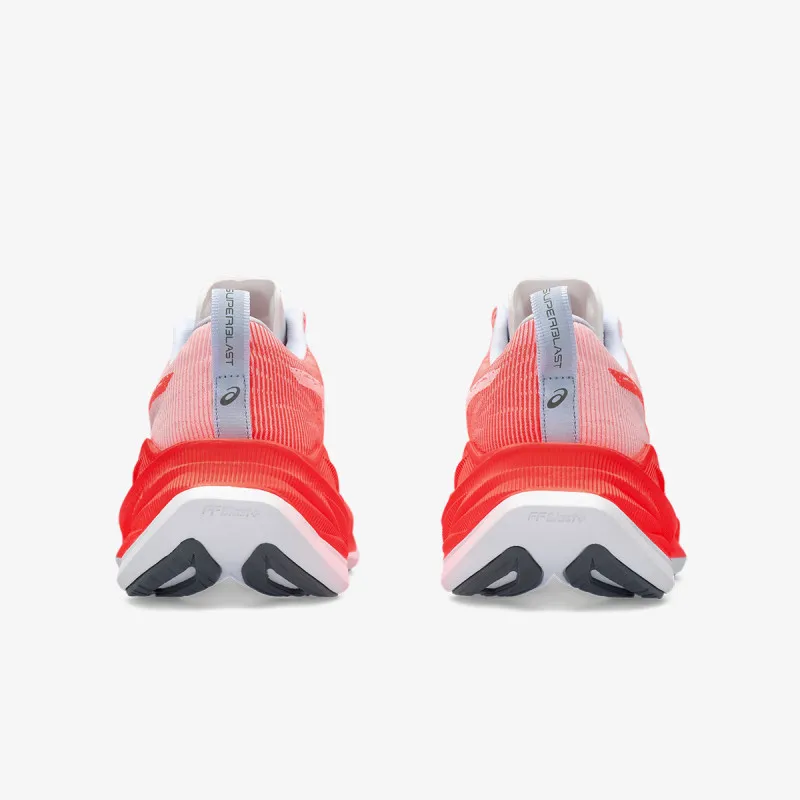ASICS SUPERBLAST 