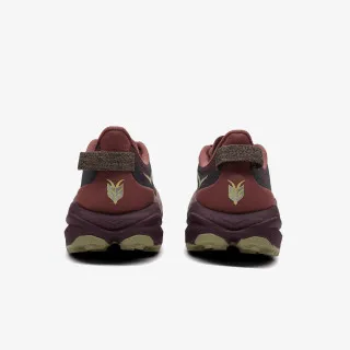 Hoka Speedgoat 6 