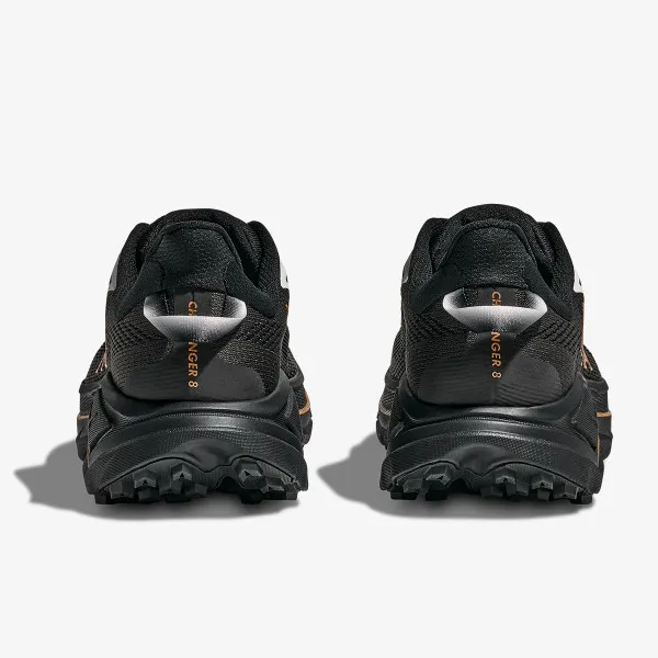 Hoka Challenger 8 