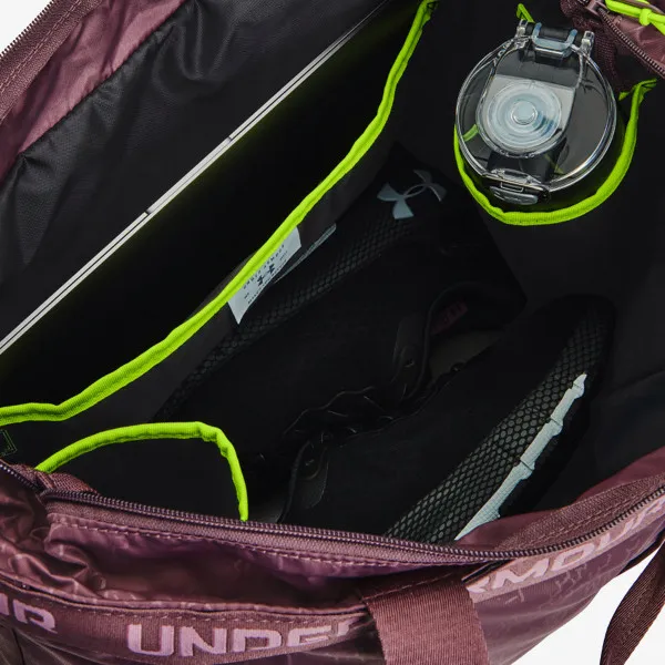 Under Armour Essentials 