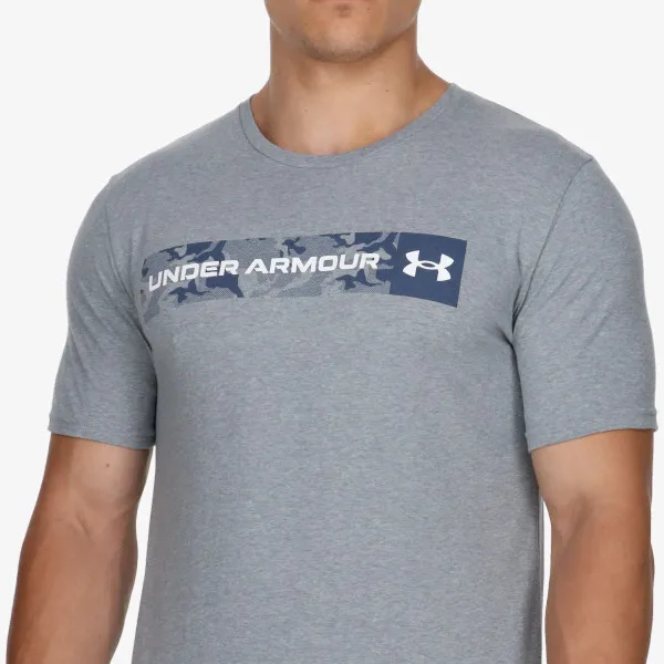 Under Armour CAMO CHEST STRIPE 