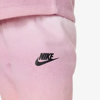 Nike CLUB 
