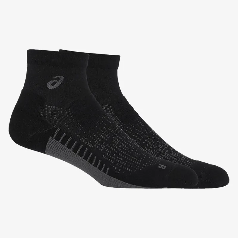 ASICS PERFORMANCE RUN QUARTER SOCK 