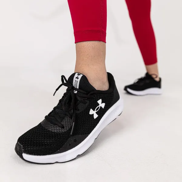 Under Armour Charged Pursuit 3 