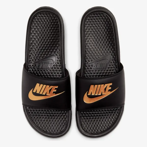 Nike BENASSI 