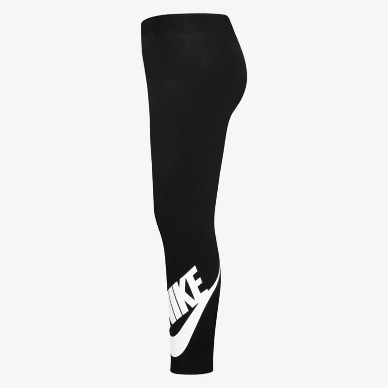Nike Sportswear Club 