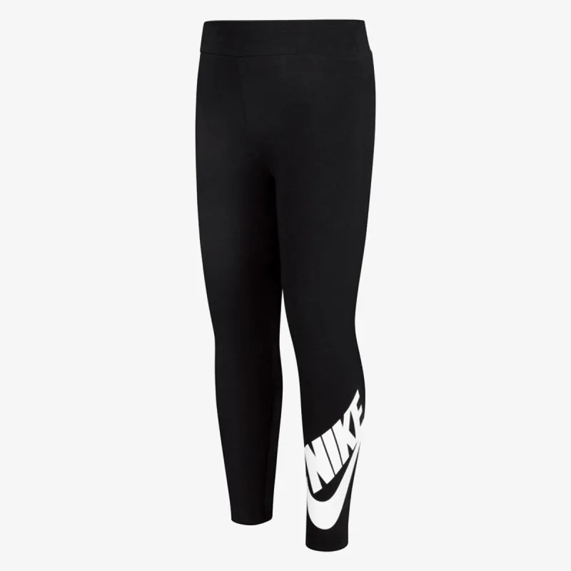 Nike Sportswear Club 