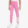 Nike Sportswear Club 