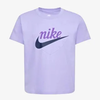 Nike New Impressions Heart Graphic 
