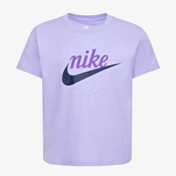 Nike New Impressions Heart Graphic 