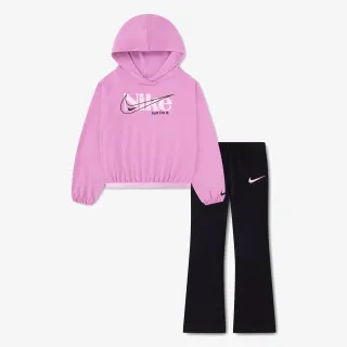 Nike Move with Nature 