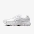 Nike WMNS NIKE INITIATOR 