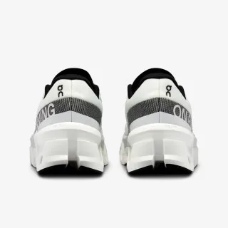 On Cloudmonster 2 