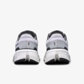 On CLOUDRUNNER 2 