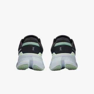 On Cloudrunner 2 