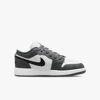 Nike AIR JORDAN 1 LOW BG 