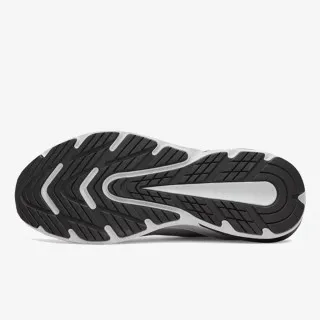 Under Armour UA Turbulence 3 