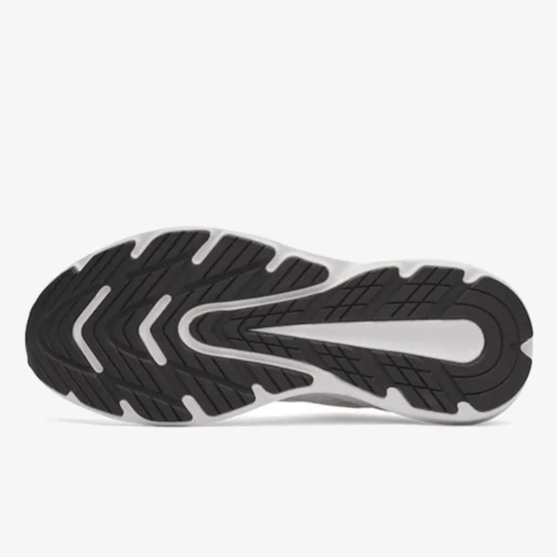 Under Armour UA Turbulence 3 