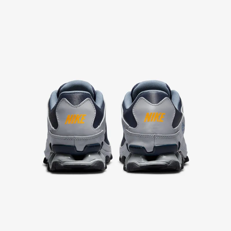Nike Reax 8 