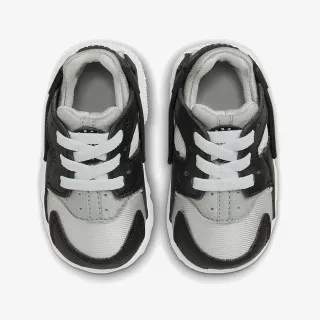 Nike HUARACHE RUN BT 