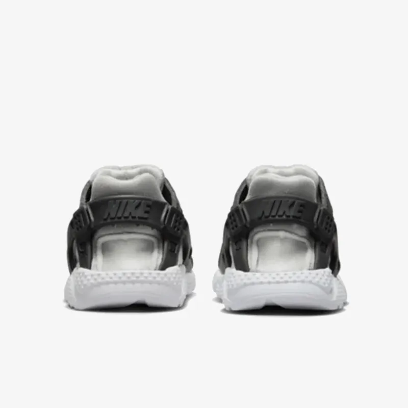 Nike HUARACHE RUN BT 