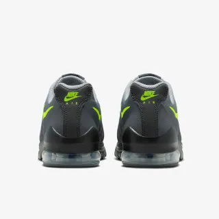 Nike NIKE AIR MAX INVIGOR BG 