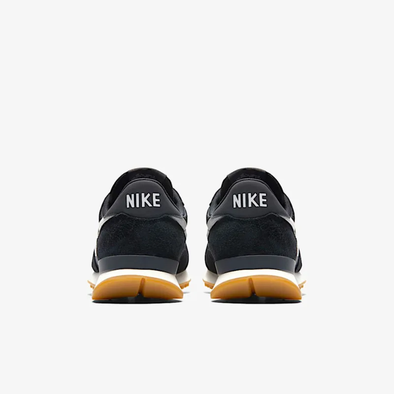 Nike WMNS INTERNATIONALIST 