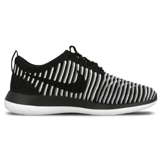 Nike W NIKE ROSHE TWO FLYKNIT 