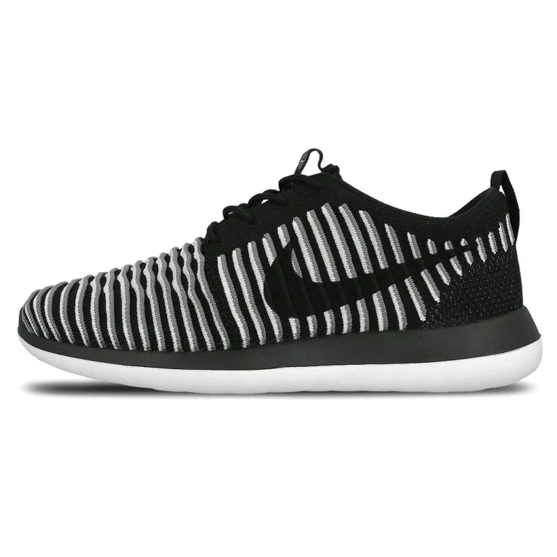 Nike W NIKE ROSHE TWO FLYKNIT 