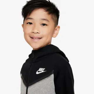 Nike SPORTSWEAR TECH 