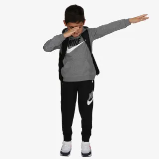 Nike Club 