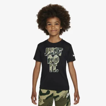 Nike NKB CLUB SEASONAL CAMO DRI-FIT 