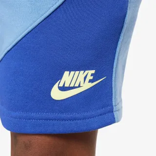 Nike On The Move 