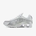 Nike NIKE SHOX R4 