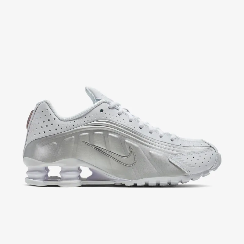 Nike NIKE SHOX R4 