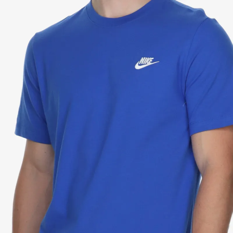 Nike Sportswear Club 