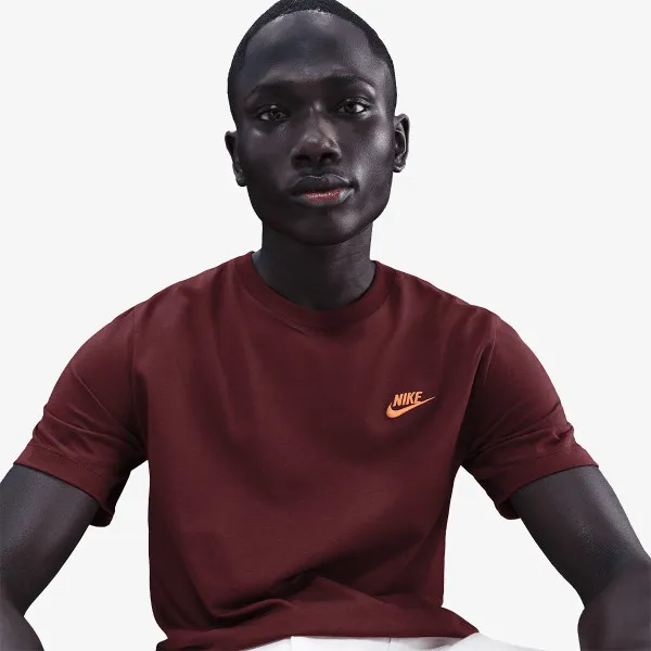 Nike Sportswear Club 