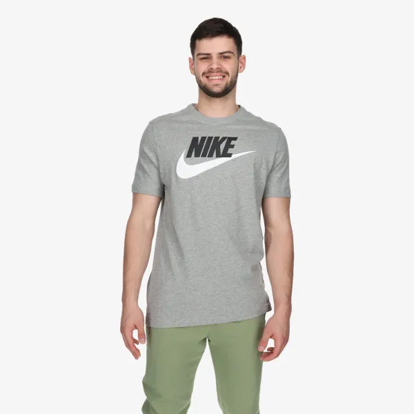 Nike Sportswear 
