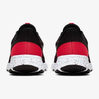 Nike Revolution 5 