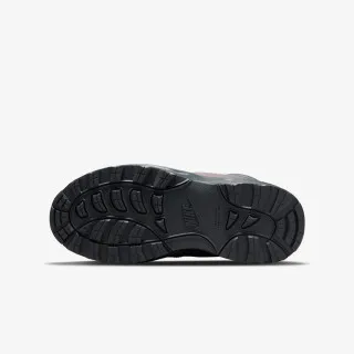 Nike Manoa 