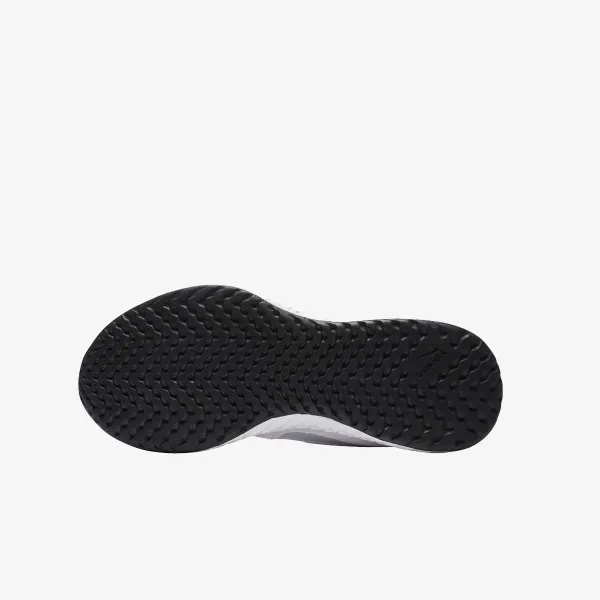 Nike REVOLUTION 5 