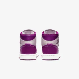 Nike WMNS AIR JORDAN 1 MID 