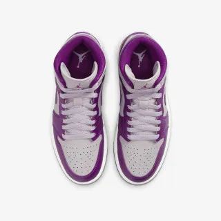 Nike WMNS AIR JORDAN 1 MID 