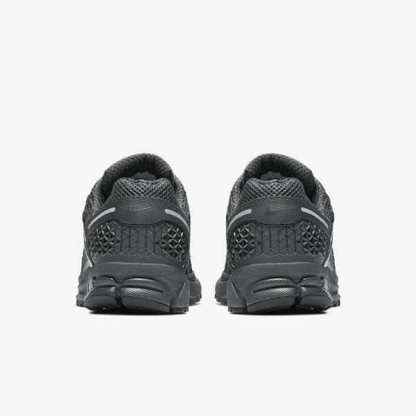 Nike NIKE ZOOM VOMERO 5 SP 